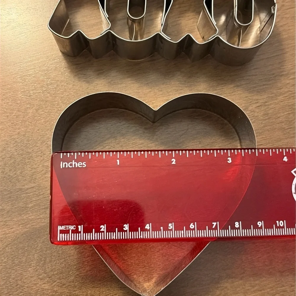 Silver Cookie Cutter Set - Heart and XOXO Design‎